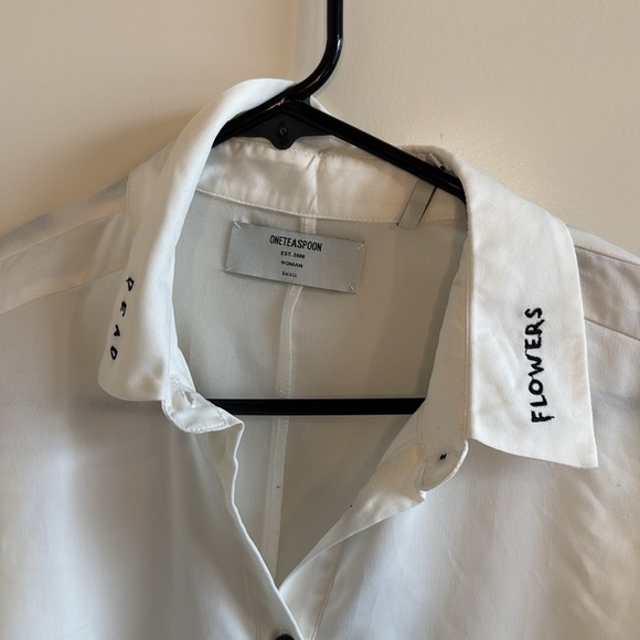 Oneteaspoon silk blouse - Picture 7 of 15